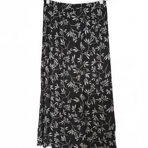 Black and Gray Floral Skirt by Norton McNaughton - Size S